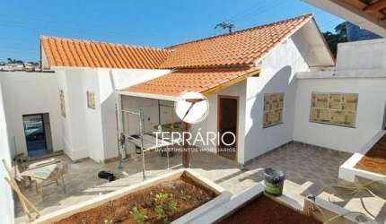 Casa à venda no Centro em Varginha com ,