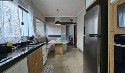 Casa com 2 dormitórios à venda, 168 m² por R$ 350.000,00 - Jardim Pinheiros (Vila Xavier) - Araraquara/SP