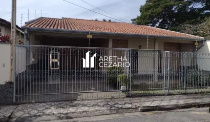 Casa com 03 dormitórios sendo uma suíte à venda, 180m² por R$ 530.000,00 - Vila São Geraldo - Taubaté - SP