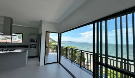 Ed. La Plage - Frente Mar em Cabeçudas