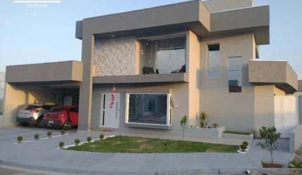 Casa térrea com mezanino. Três quartos amplos com Suite master