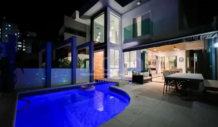 Urbanova - Altos da Serra IV - 4 Suites (1 master com terraco)