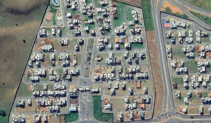 Terreno de Esquina à venda no Condominio Reserva Aruana - 356 m² Plano
