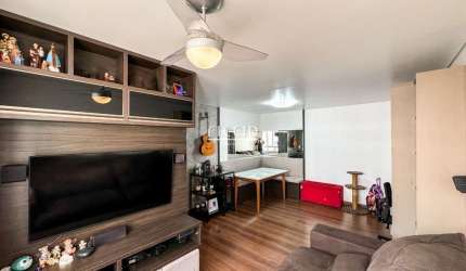 Apartamento no bairro Jardim das Colinas em São José dos Campos