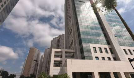 Sala Comercial 37 m² Pronta - Andar Alto - )alugada). Helbor Offices Jardim das Colinas SJC-S