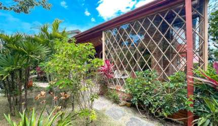 Linda Casa de 356m² no Jardim Esplanada - São José dos Campos