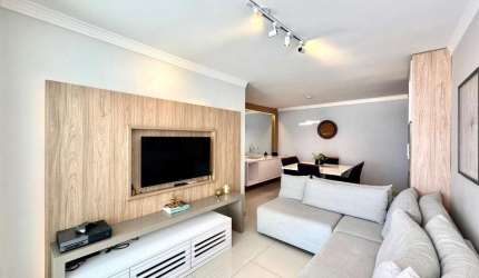 Apartamento no bairro Jardim das Colinas em São José dos Campos
