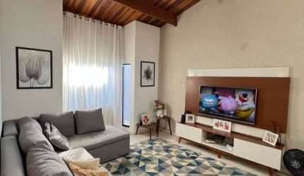 Casa em Jacareí - Loteamento Villa Branca