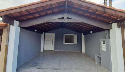Casa térrea 2 dormitórios 60 m²Residencial Turmalina Jacareí SP 2 vagas
