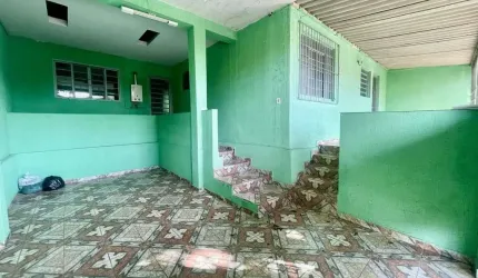 Casa no Jardim Portugal - Para reformar