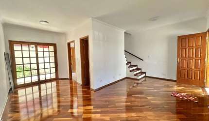 Casa em condominio 3 dormitórios  à venda no Jardim Aquarius em São José dos Campos