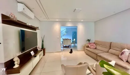 Casa com 3 dormitórios à venda em Vila Industrial em São José dos Campos