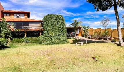 Chalé/Casa à venda em Condomínio no Urbanova SJC. 924 m² de Terreno e 100 m² de construção em Madeira