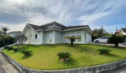 Linda Casa Terras de SantAnna, 442 m², térreo + mezanino, 04 suítes