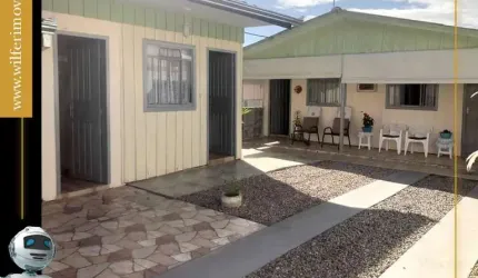 Casa com 2 quartos à venda na Rua Helena Alves Ferreira Ribeiro, Maracanã, Colombo por R$ 290.000