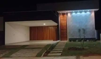 Casa a venda em Condominio