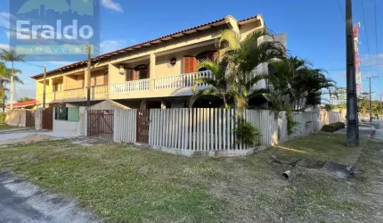 Sobrado em Balneário Flamingo - Matinhos, PR