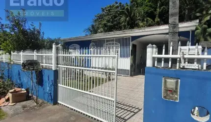 Casa em Bom Retiro - Matinhos, PR