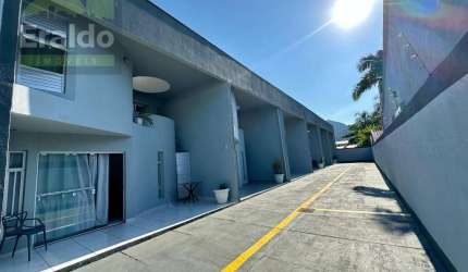 Sobrado em Balneário Caiobá - Matinhos, PR
