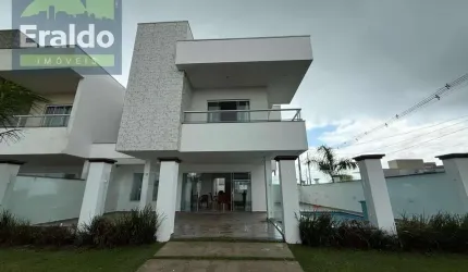 Sobrado em Balneário Atami - Pontal do Paraná, PR