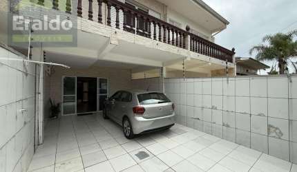 Sobrado em Balneário Gaivotas - Matinhos, PR