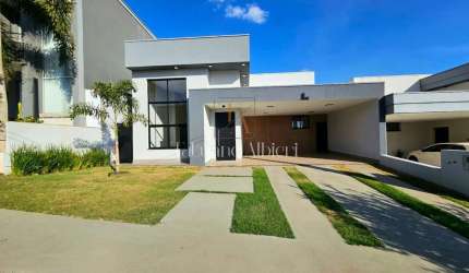 Casa no condomínio MacKnight com 03 dormitórios sendo 01 suíte em Santa Barbara D´ Oeste