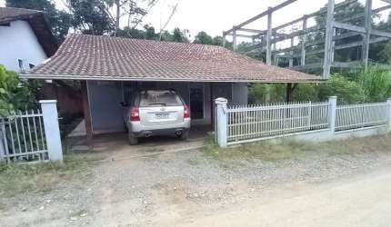 Casa com 2 quartos à venda no Passo Manso, Blumenau  por R$ 350.000