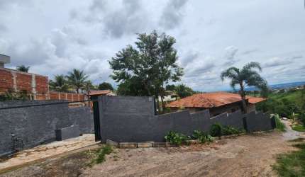 Casa 6 quartos