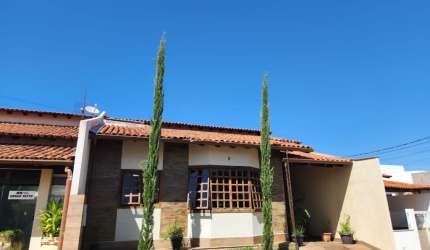 Sobrado 3 quartos