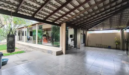 Sobrado na Laje 6 quartos