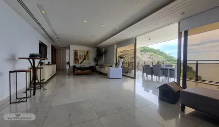 Apartamento à venda na Avenida Atlântica, Leme – Frente Mar, 3 Quartos, 4 Vagas, Vista Maravilhosa da Pedra do Leme