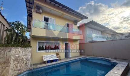 Sobrado com 4 quartos, Flórida, Praia Grande - R$ 1.35 mi, Cod: 207571