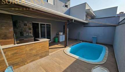 Casa à Venda - Sobrado 2dorm 1suite Piscina - Cond.  Horto Florestal III