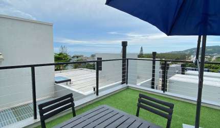 Casa à venda com 3 suítes, vista mar, no Bairro Ferraz em Garopaba