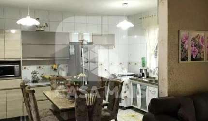 INVESTIMENTO: 3 CASAS PARA VENDA MESMO TERRENO