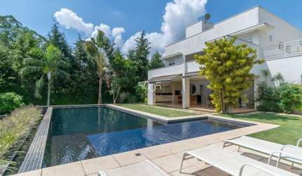Casa mobiliada para venda e locação no condomínio Altos de Itu, com 250m² construídos em um terreno de 1.150m²