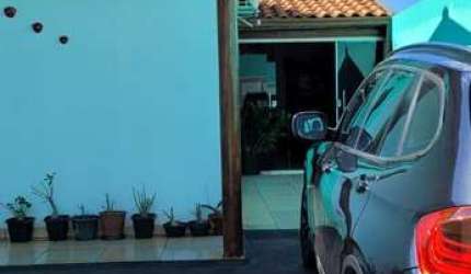 Batista Anania - Casa à Venda em Condomínio