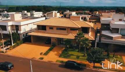Sobrado de Alto Padrão 5 Suites em condomínio fechado