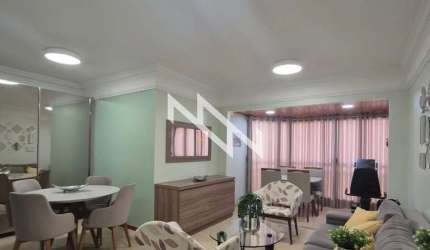 Apartamento 3 suítes com vista para a Praça do Ipê