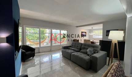 Casa à venda no bairro Iucas - Teresópolis/RJ