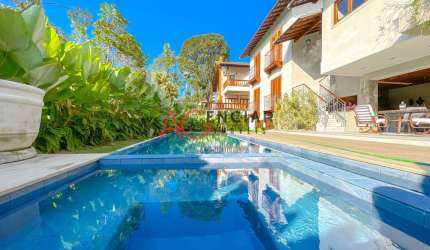 Casa em Condomínio de Luxo em Teresópolis
