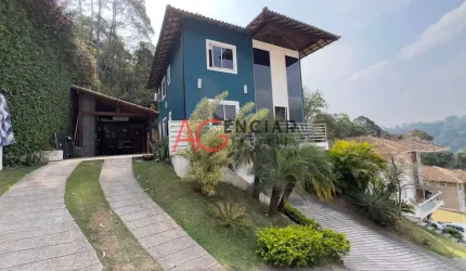 Casa à venda no bairro Bom Retiro - Teresópolis/RJ