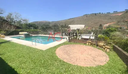 Casa à venda no bairro Albuquerque - Teresópolis/RJ