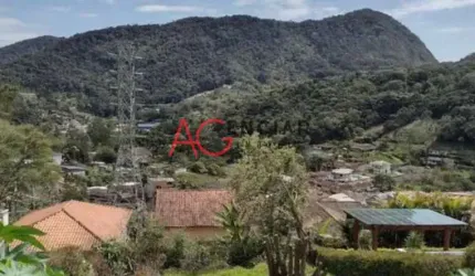 Terreno com 340m2 em condomínio
