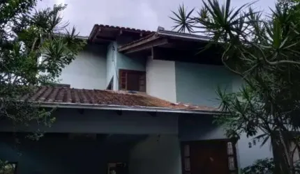 SOBRADO no SANTO ANTÔNIO com 4 quartos para VENDA, 265 m²