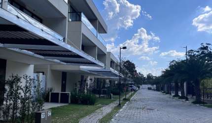 Casa com 3 quartos a venda em Santana de Parnaíba -condomínio Alpha House