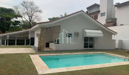 Casa com 4 dormitórios para alugar,335 m² por R$ 16.980,00/mês - Alphaville