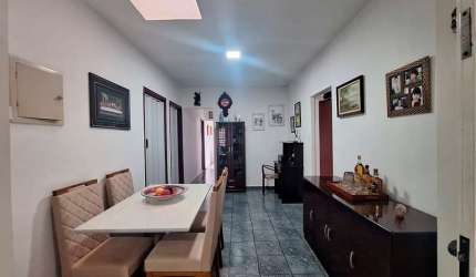 Casa à Venda em Jardim Inocoop - 4 Dormitórios por R$430.000