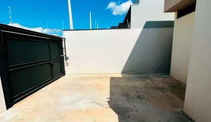 Casa à Venda no Parque dos Eucaliptos III, Mogi Guaçu – 2 Dorms, 53m²