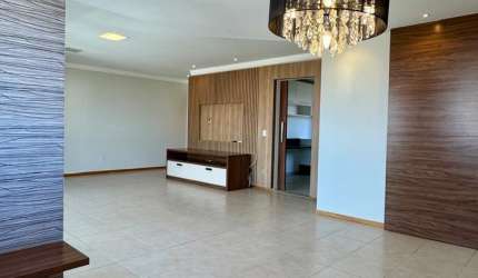 Oportunidade Venda de Apartamento no Bosque da Saúde com 3 Suítes